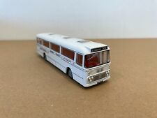 EFE 22509 ALEXANDER Y TYPE COACH EAST YORKSHIRE NBC ROUTE 305 LONDON 1/76 SCALE
