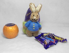 KNITTING PATTERN - EAster Peter Rabbit inspired Sweet Pot - holds chocolate egg