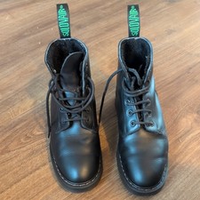 NPS Solovair Black Greasy Shearling Lined 8 Eye Derby Boot Size 6