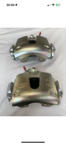 Fiesta st150 front calipers - fiesta,