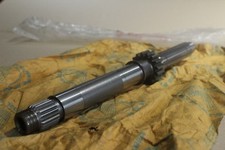 Honda GL1100 Gold Wing 1980-1982 Mainshaft, Transmission (16T) 23211-463-000