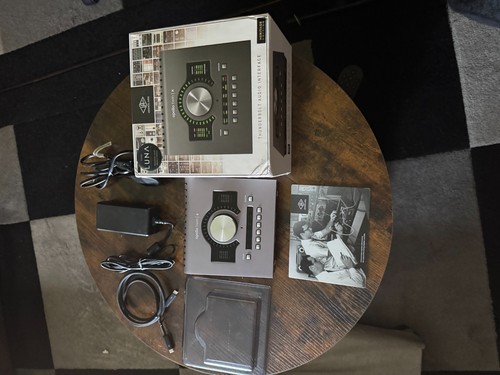 Universal audio apollo twin - universal,