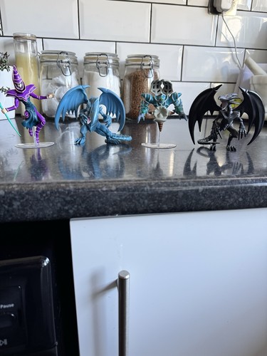 Action figures bundle - action,