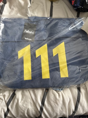 Bethesda fallout vault 111 - vault,