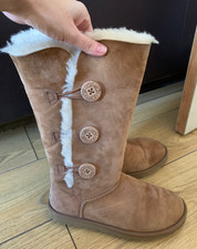 UGG boots. GENUINE Bailey