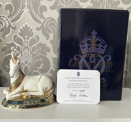 Royal crown derby - royal,