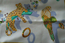 MUST DE CARTIER SILK SCARF