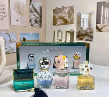 Marc Jacobs Perfume Set