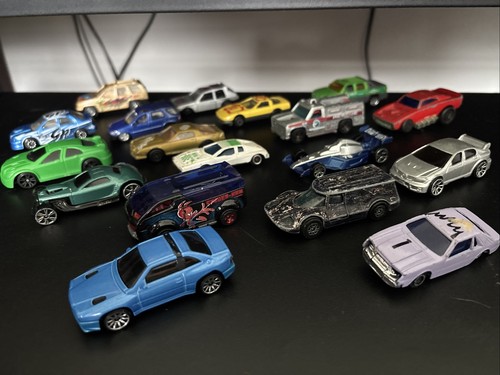 Various models toy cars - various,
