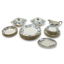 Royal Cauldon "Victoria" 32 Piece Dinner Set Floral & Gold Vintage - Preloved