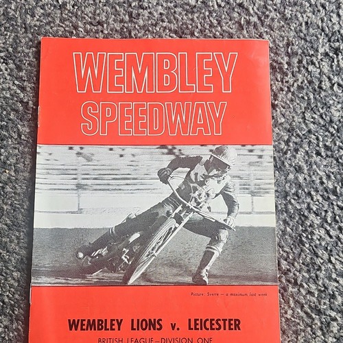Wembley speedway programme - wembley,