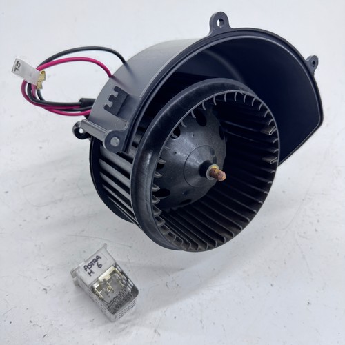 Vauxhall astra heater blower - h,