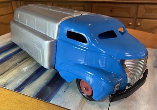 1938 wyandotte blue pressed - 1938,