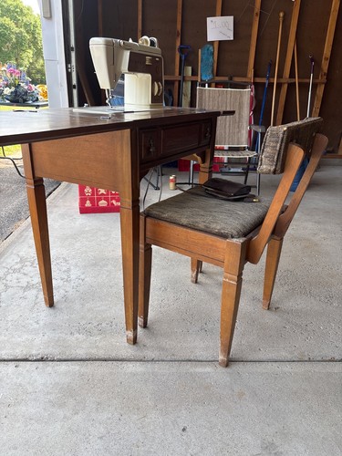 Vintage sewing machine - sewing, stand