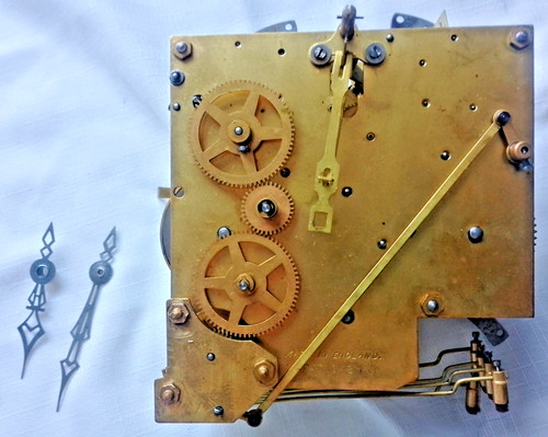 Unbranded mechanical chiming - unbranded,