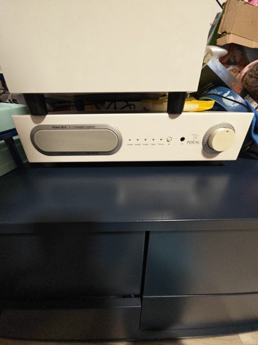 Focal power bird - focal, compact
