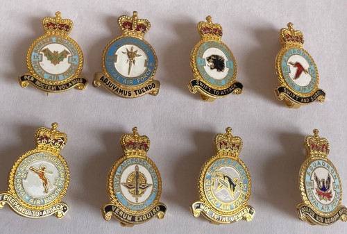 Raf metal badges - metal, 8
