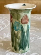 Jersey Pottery Tulip Design
