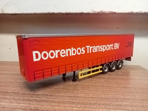 Corgi modern truck heavy - truck,