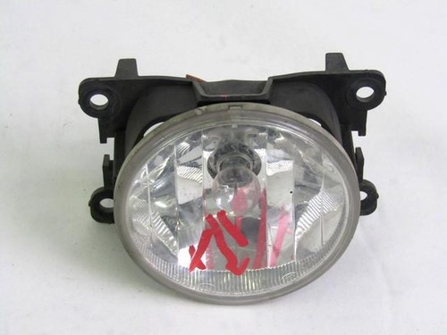 9685425280 front right fog - right,