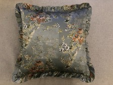 Preen Cushion
