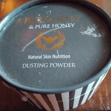 M&S Royal Jelly Dusting Powder
