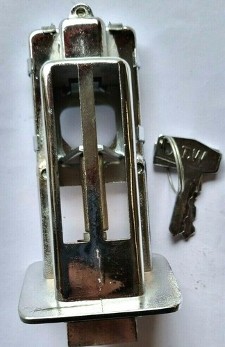 Vespa chromed seat lock 2 - chromed,