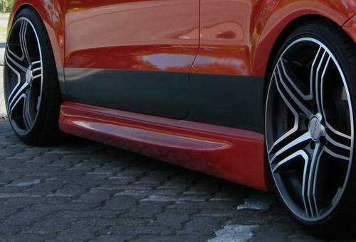 Race style side skirts - side,