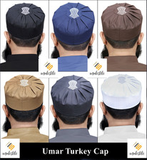 UMAR Nalain, Namaz, Toopi