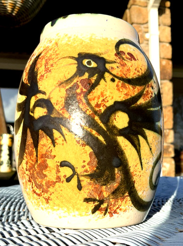 Glowing celtic pottery - celtic,