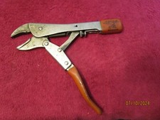 Vintage Lever Wrench Locking
