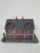 OO Gauge House, plastic resin