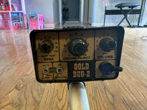 Fisher gold bug - gold, metal