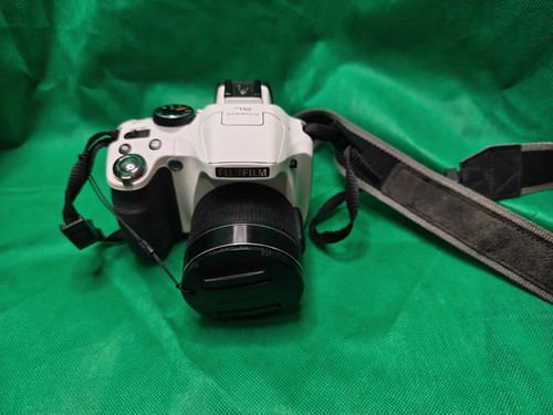Fujifilm finepix sl240 digital - fujifilm,