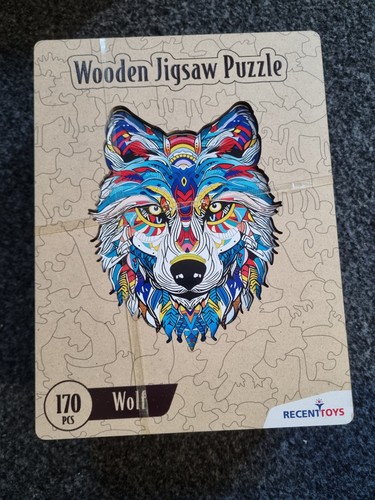 Wolf wooden puzzle - wooden,