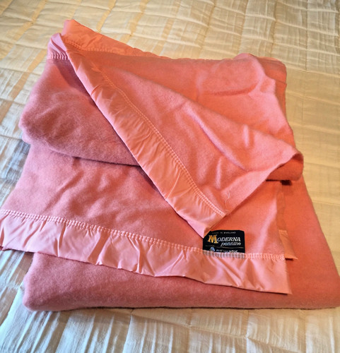 Nwot 100 wool - 100%,