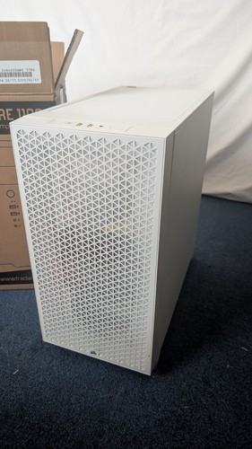 Corsair 3000d mid tower white - corsair,