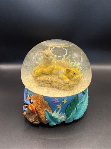 Lion king snow globe just - lion,
