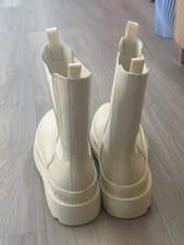 Christian Dior Women's TRIAL Chelsea Boots Off White Calfskin