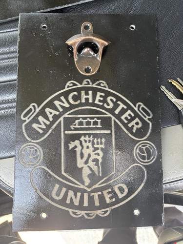 Manchester united crest slate - crest,