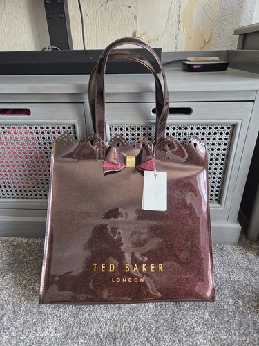 Ted baker london belacon - london,