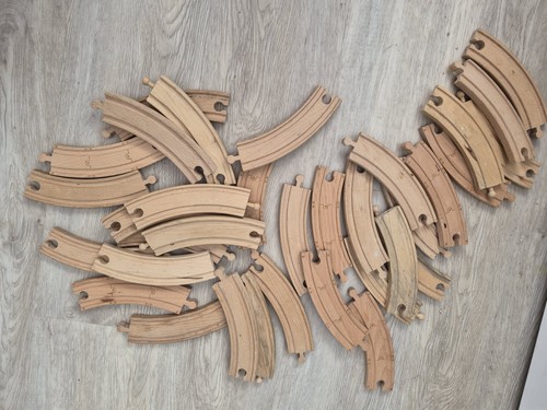 Curved track pieces - curved,