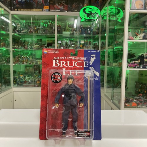 Medicom toys bruce lee - -,