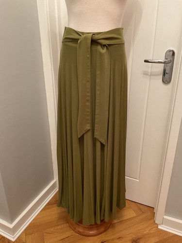 Esprit size small olive green - small,