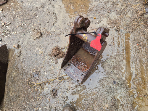 220mm excavator digging bucket - 220mm,