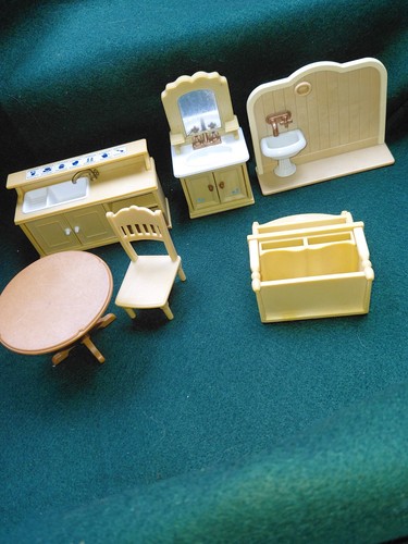 Sylvanian families kitchen - sylvanian,