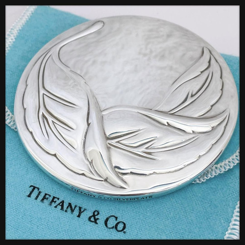 Tiffany leaf compact - &,
