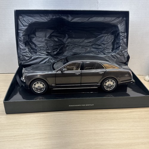 Minichamps bentley mulsanne - bentley,