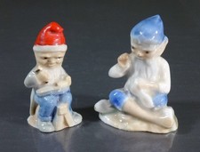 two vintage WADE WHIMSY