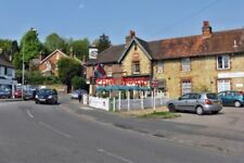 PHOTO  PUB 2011 REDHILL THE 'HATCH' EXCELLENT PUB SERVING A SELCTION OF REAL ALE